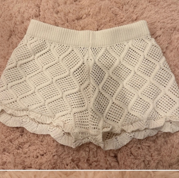 ZARA Crochet shorts - Picture 3 of 4